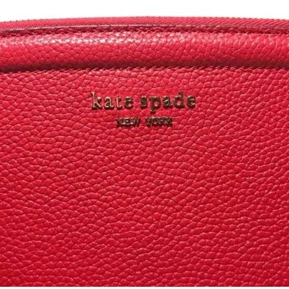 🆕 NWT Kate Spade Large Red Pebbled Leather Wristlet - Picture 2 of 8
